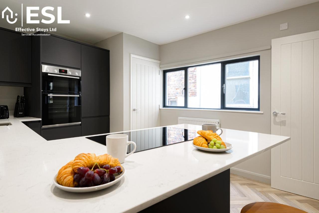 Comfy Modern 2 Bedroom Duplex Apartment With Sun Terrace Shrewsbury Eksteriør billede
