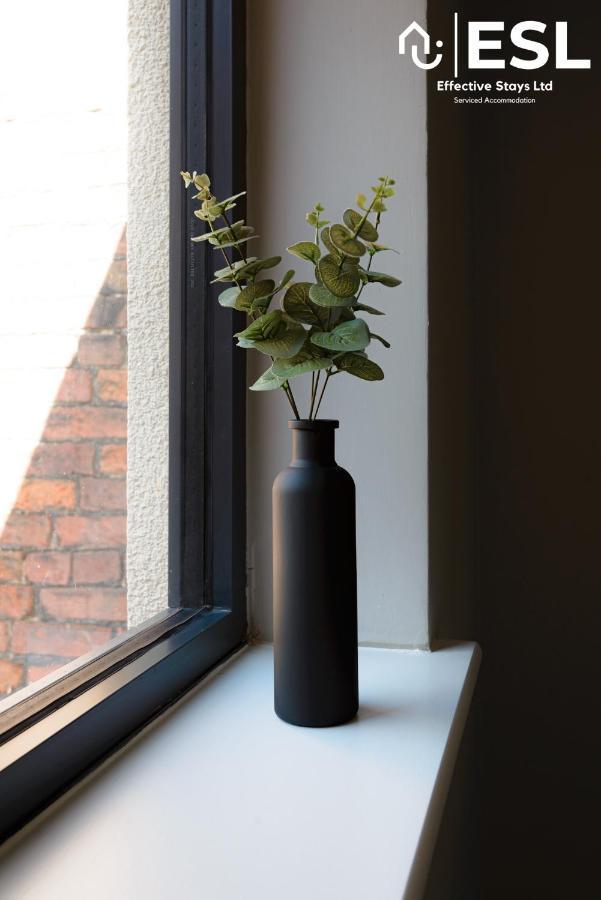 Comfy Modern 2 Bedroom Duplex Apartment With Sun Terrace Shrewsbury Eksteriør billede